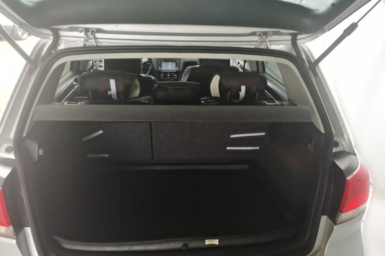 Used Volkswagen Golf 2012 1.6L Automatic Comfort Model Trunk