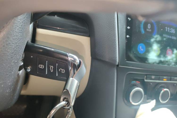 Used Volkswagen Golf 2012 1.4 TSI Automatic Comfort Edition Vehicle Key