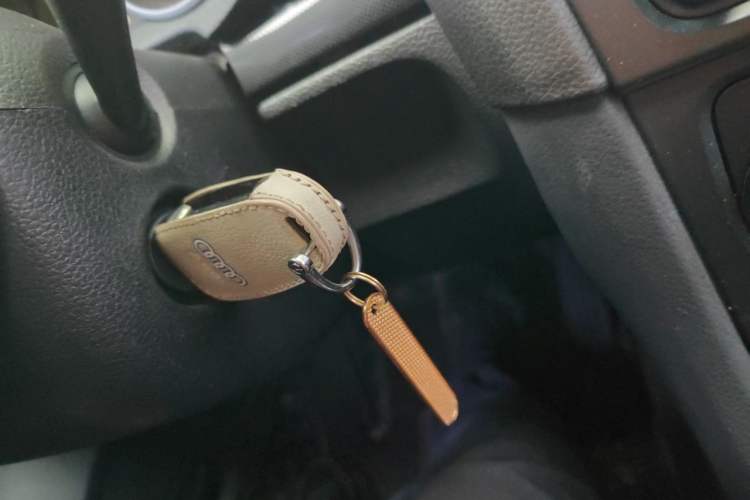 Used Volkswagen Golf 2012 1.6L Automatic Comfort Model Vehicle Key