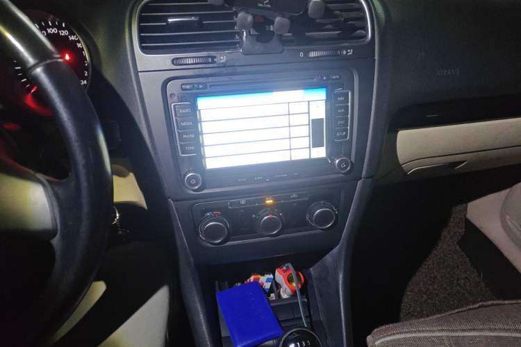 Used Volkswagen Golf 2012 1.4 TSI Manual Comfort Edition Audio And AC Panel