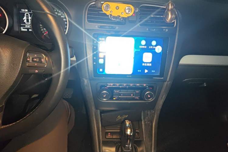 Used Volkswagen Golf 2012 1.4TSI Automatic Luxury Edition Audio And AC Panel