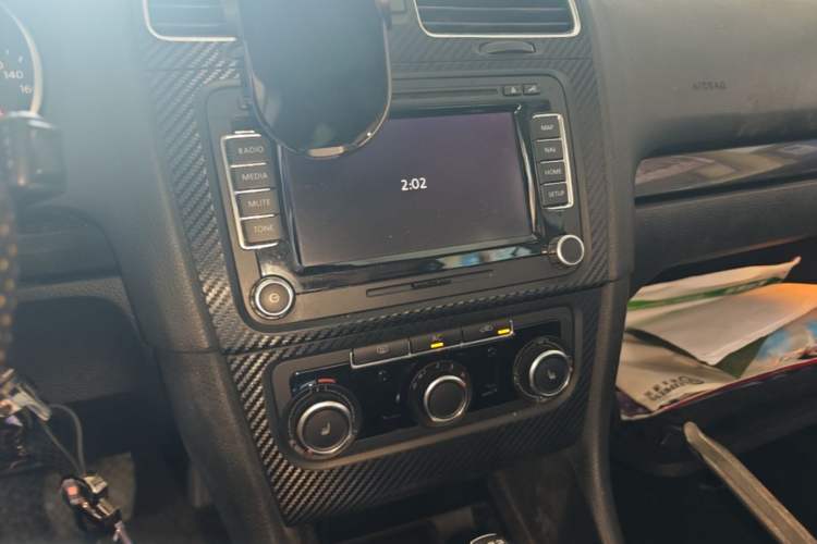 Used Volkswagen Golf 2012 1.4 TSI Automatic Comfort Edition Audio And AC Panel