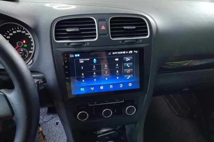 Used Volkswagen Golf 2012 1.4 TSI Automatic Comfort Edition Audio And AC Panel