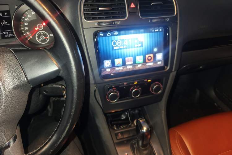 Used Volkswagen Golf 2012 1.4 TSI Automatic Comfort Edition Audio And AC Panel