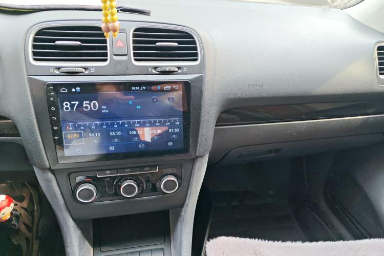 Used Volkswagen Golf 2012 1.4 TSI Manual Comfort Edition Audio And AC Panel