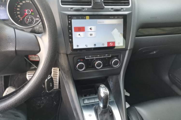 Used Volkswagen Golf 2012 1.4 TSI Automatic Comfort Edition Audio And AC Panel