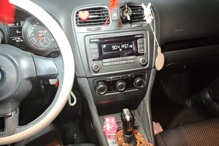 Used Volkswagen Golf 2012 1.4 TSI Automatic Comfort Edition Audio And AC Panel