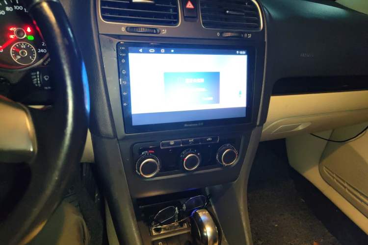 Used Volkswagen Golf 2012 1.4 TSI Automatic Comfort Edition Audio And AC Panel