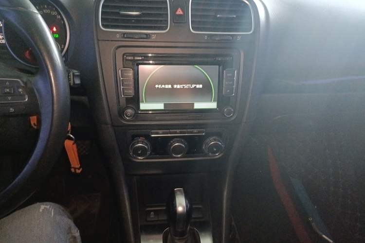 Used Volkswagen Golf 2012 1.6L Automatic Comfort Model Audio And AC Panel