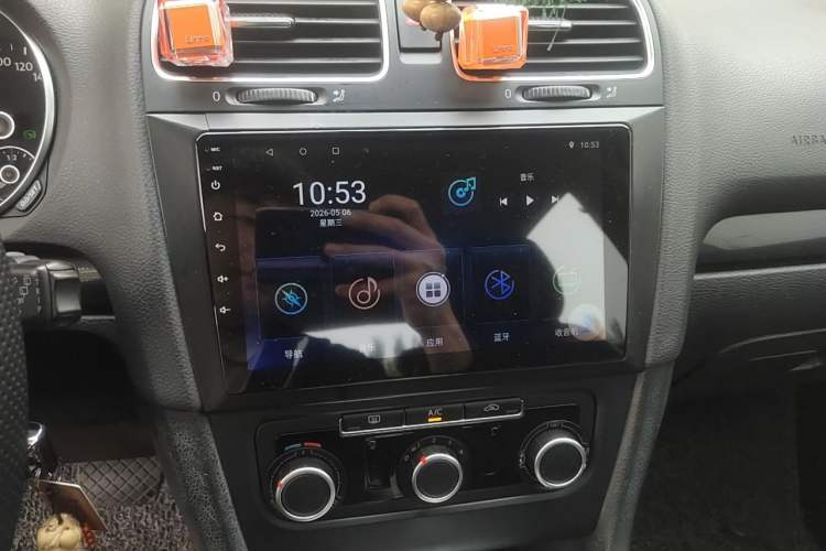 Used Volkswagen Golf 2012 1.4 TSI Automatic Comfort Edition Audio And AC Panel