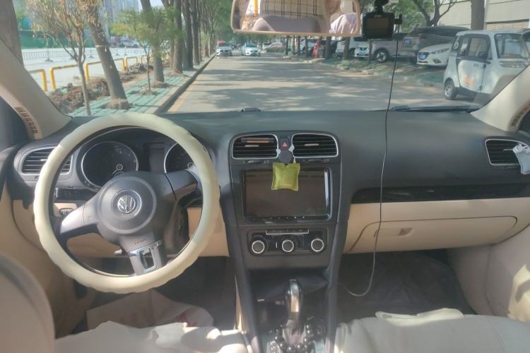 Used Volkswagen Golf 2012 1.4 TSI BlueMotion Edition Center Console