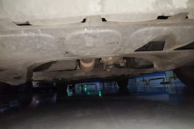 Used Volkswagen Golf 2012 1.6L Automatic Fashion Model Chassis Front