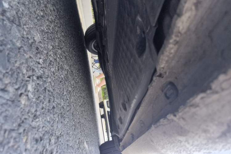 Used Volkswagen Golf 2012 1.6L Automatic Comfort Model Chassis Front Left