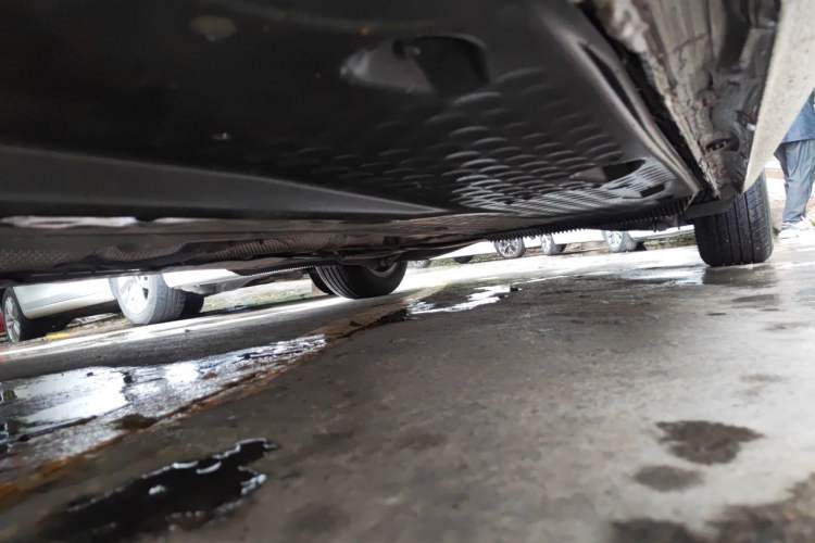 Used Volkswagen Golf 2012 1.6L Automatic Fashion Model Chassis Front Left