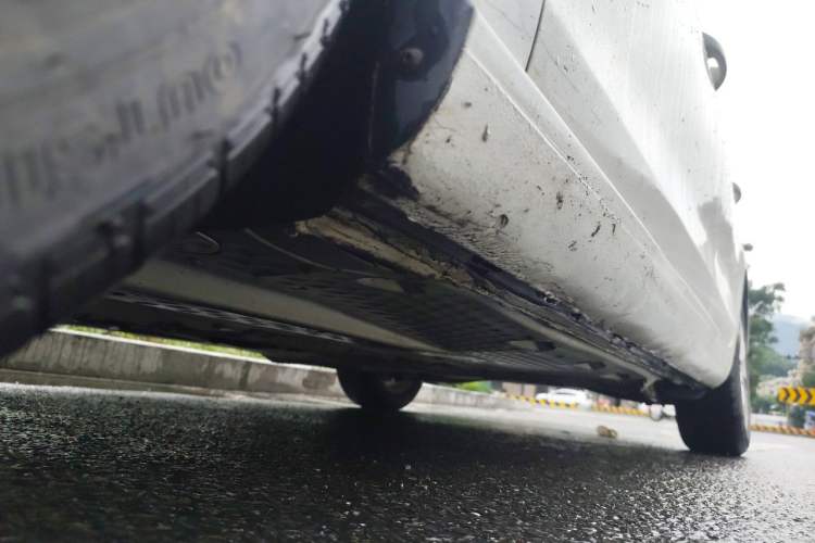 Used Volkswagen Golf 2012 1.6L Automatic Comfort Model Chassis Front Left