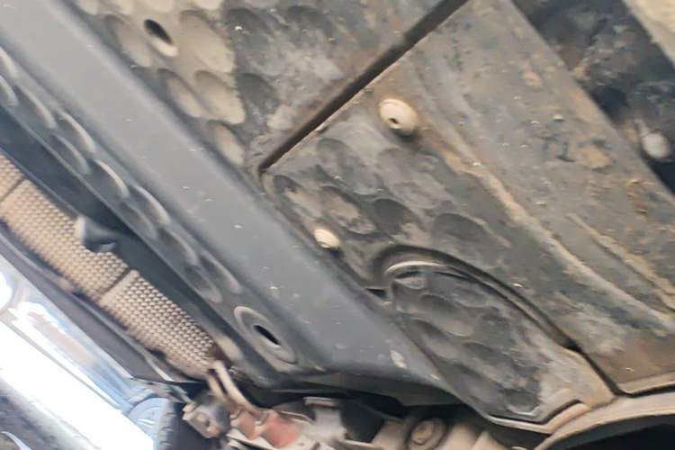 Used Volkswagen Golf 2012 1.6L Automatic Comfort Model Chassis Front Right