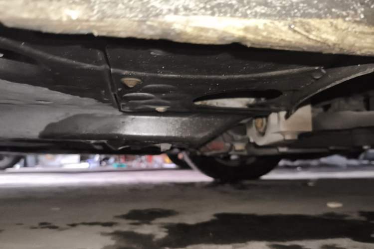 Used Volkswagen Golf 2012 1.6L Automatic Comfort Model Chassis Front Right