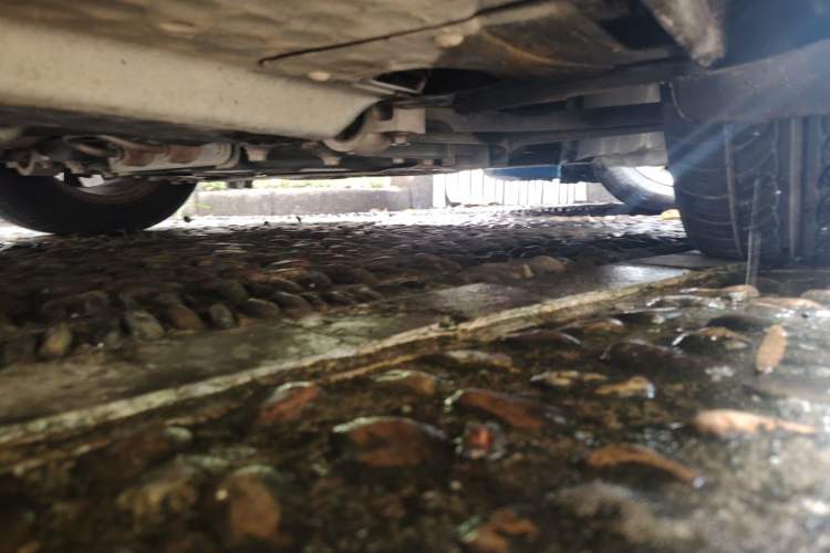 Used Volkswagen Golf 2012 1.6L Automatic Comfort Model Chassis Front Right