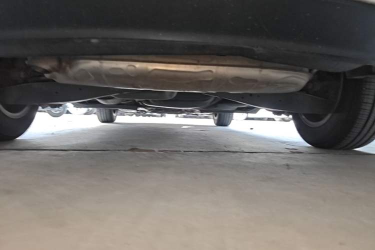 Used Volkswagen Golf 2012 1.6L Automatic Fashion Model Chassis Rear