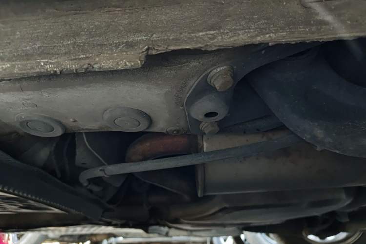 Used Volkswagen Golf 2012 1.6L Automatic Comfort Model Chassis Rear Left