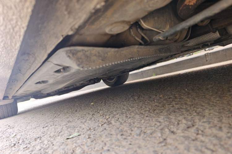Used Volkswagen Golf 2012 1.6 Manual Comfort Edition Chassis Rear Left