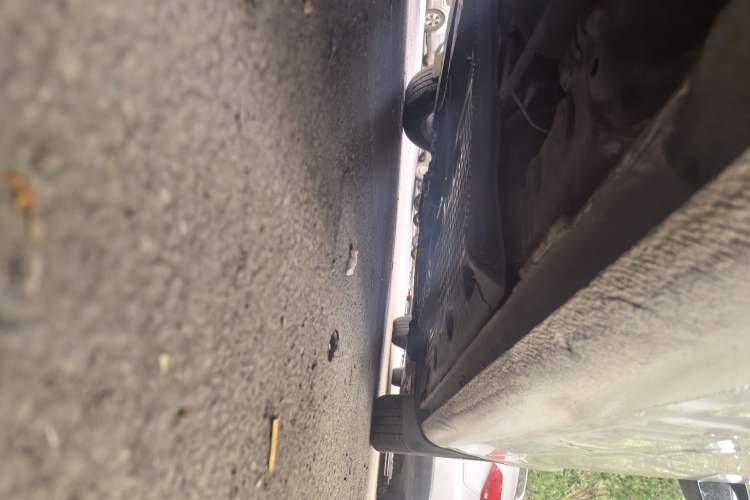 Used Volkswagen Golf 2012 1.6L Automatic Fashion Model Chassis Rear Right