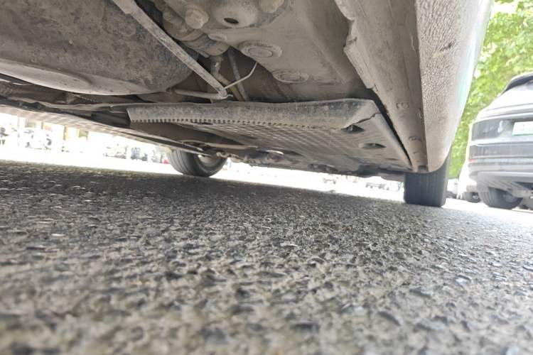 Used Volkswagen Golf 2012 1.6L Automatic Comfort Model Chassis Rear Right