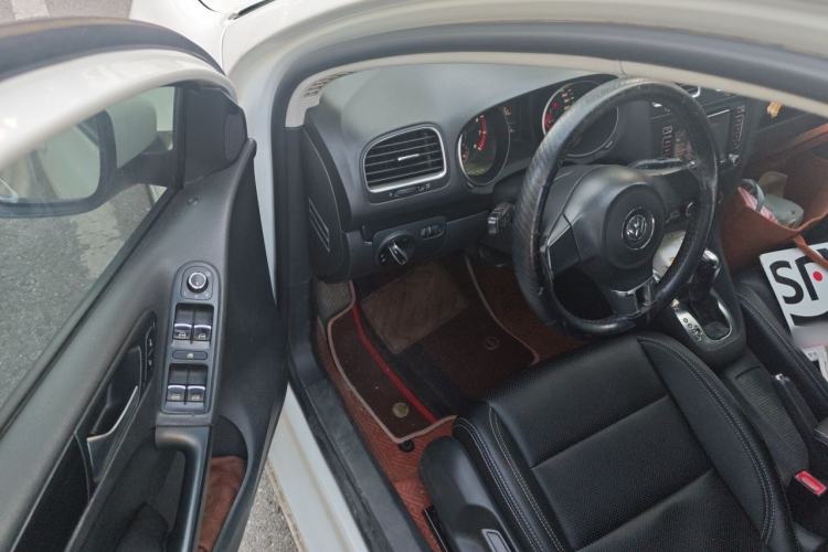 Used Volkswagen Golf 2012 1.4 TSI Automatic Comfort Edition Driver Seat
