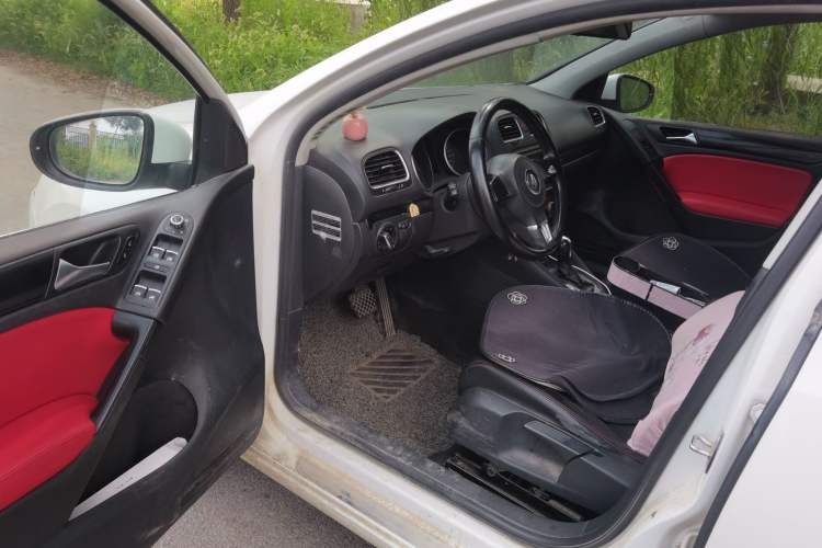 Used Volkswagen Golf 2012 1.4 TSI Automatic Comfort Edition Driver Seat