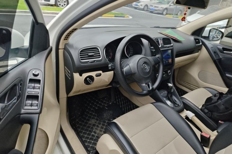 Used Volkswagen Golf 2012 1.6L Automatic Comfort Model Driver Seat