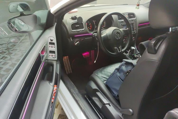 Used Volkswagen Golf 2012 1.4TSI Comfort Convertible Edition Driver Seat