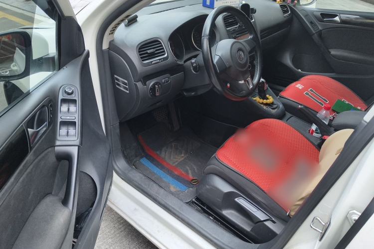 Used Volkswagen Golf 2012 1.4 TSI Automatic Comfort Edition Driver Seat