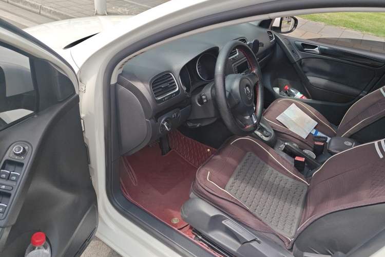 Used Volkswagen Golf 2012 1.6L Automatic Comfort Model Driver Seat
