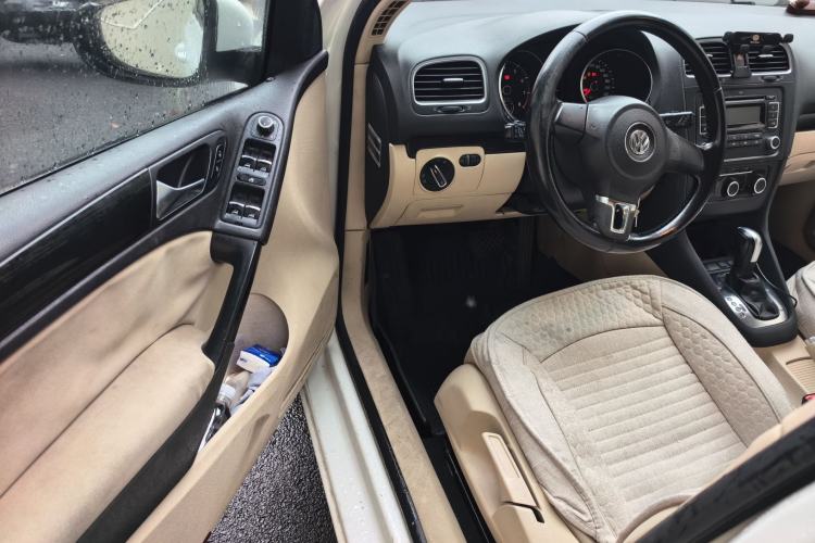 Used Volkswagen Golf 2012 1.6L Automatic Comfort Model Driver Seat