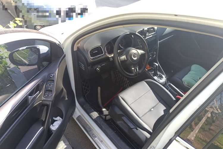 Used Volkswagen Golf 2012 1.6L Automatic Comfort Model Driver Seat