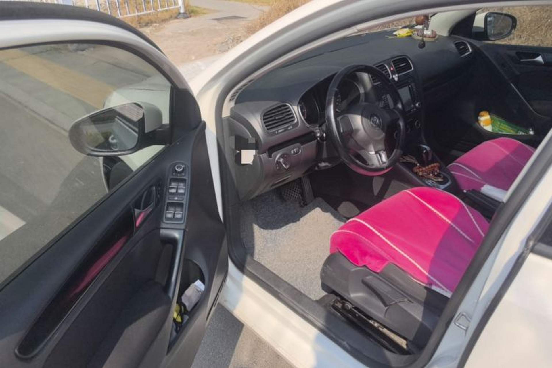 Used Volkswagen Golf 2012 1.4 TSI Automatic Comfort Edition Driver Seat