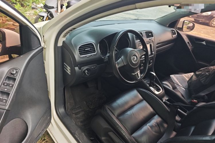 Used Volkswagen Golf 2012 1.4 TSI Automatic Comfort Edition Driver Seat