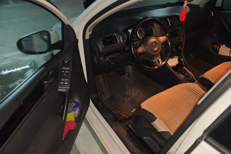 Used Volkswagen Golf 2012 1.6L Automatic Comfort Model Driver Seat