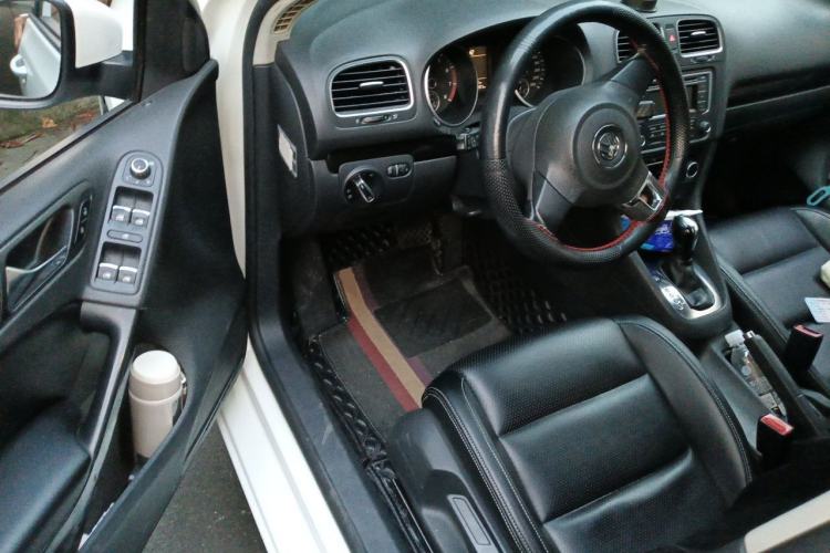 Used Volkswagen Golf 2012 1.4 TSI Automatic Comfort Edition Driver Seat