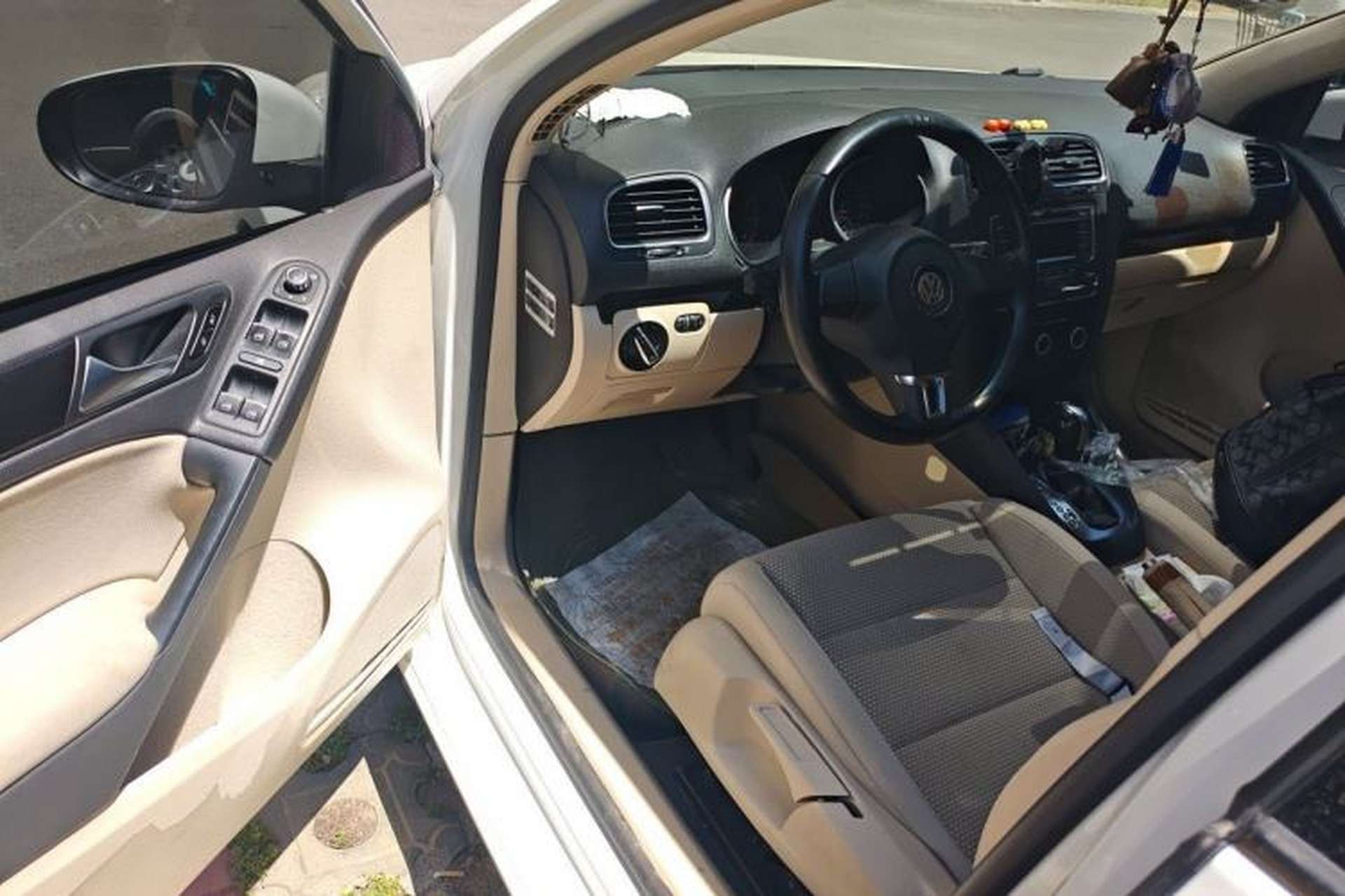Used Volkswagen Golf 2012 1.4 TSI Automatic Comfort Edition Driver Seat