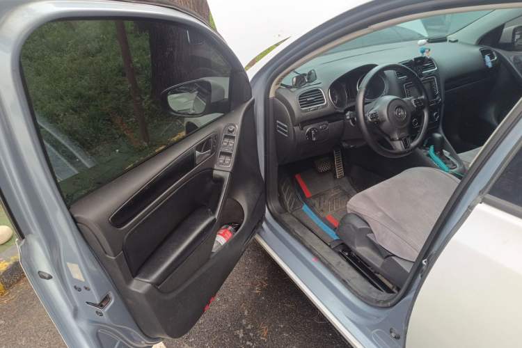 Used Volkswagen Golf 2012 1.4 TSI Automatic Comfort Edition Driver Seat