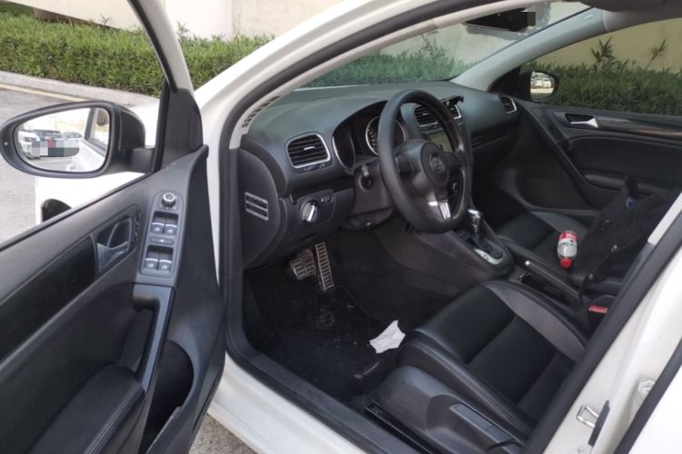 Used Volkswagen Golf 2012 1.4 TSI Automatic Comfort Edition Driver Seat