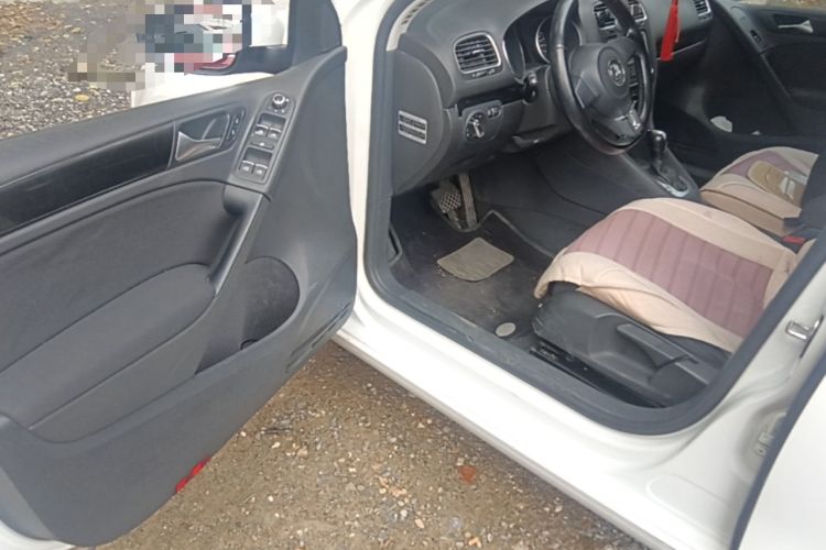 Used Volkswagen Golf 2012 1.6L Automatic Comfort Model Driver Seat