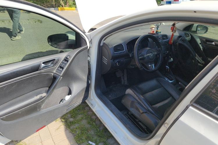 Used Volkswagen Golf 2012 1.4 TSI Automatic Comfort Edition Driver Seat