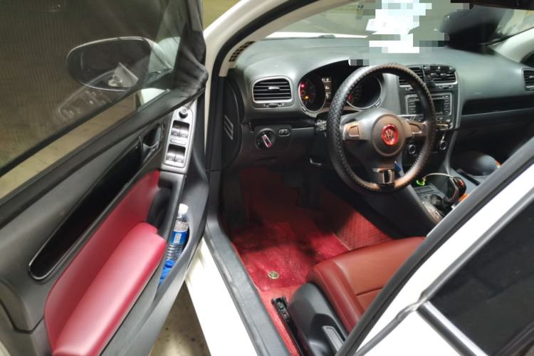 Used Volkswagen Golf 2012 1.6L Automatic Comfort Model Driver Seat