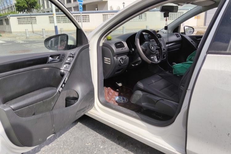 Used Volkswagen Golf 2012 1.4 TSI Automatic Comfort Edition Driver Seat