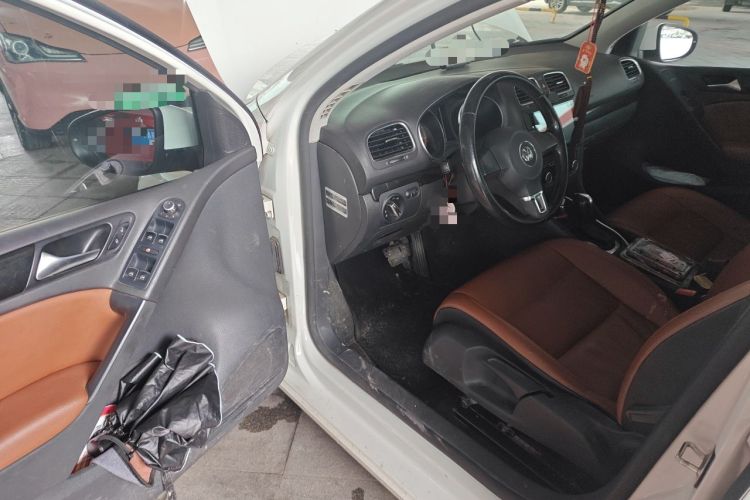 Used Volkswagen Golf 2012 1.6L Automatic Comfort Model Driver Seat