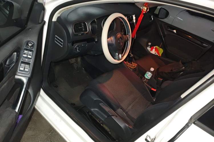 Used Volkswagen Golf 2012 1.4 TSI Automatic Comfort Edition Driver Seat