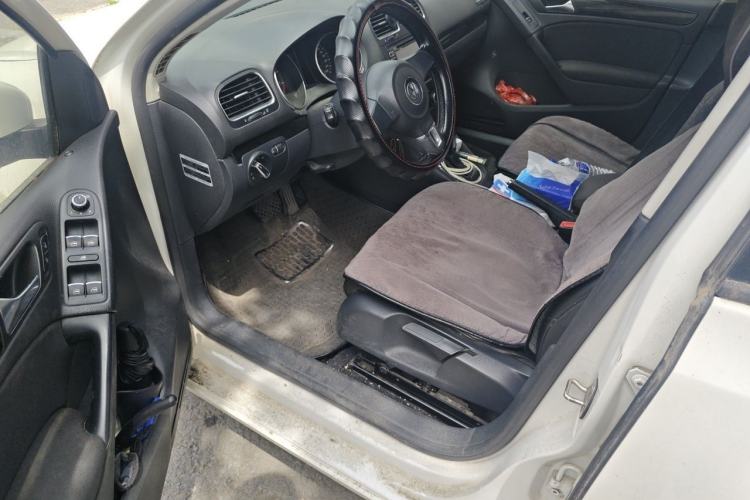 Used Volkswagen Golf 2012 1.6L Automatic Comfort Model Driver Seat