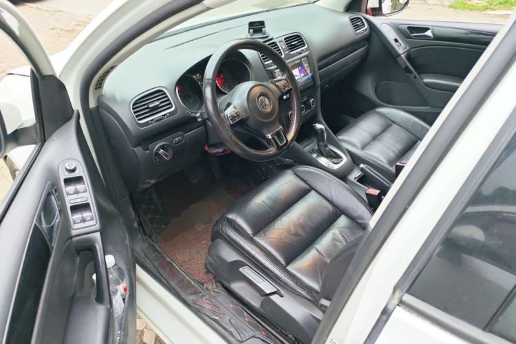 Used Volkswagen Golf 2012 1.4 TSI Automatic Comfort Edition Driver Seat